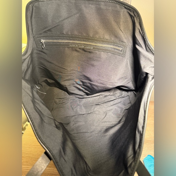 Marc By Marc Jacob’s Tote Bag - Picture 13 of 14